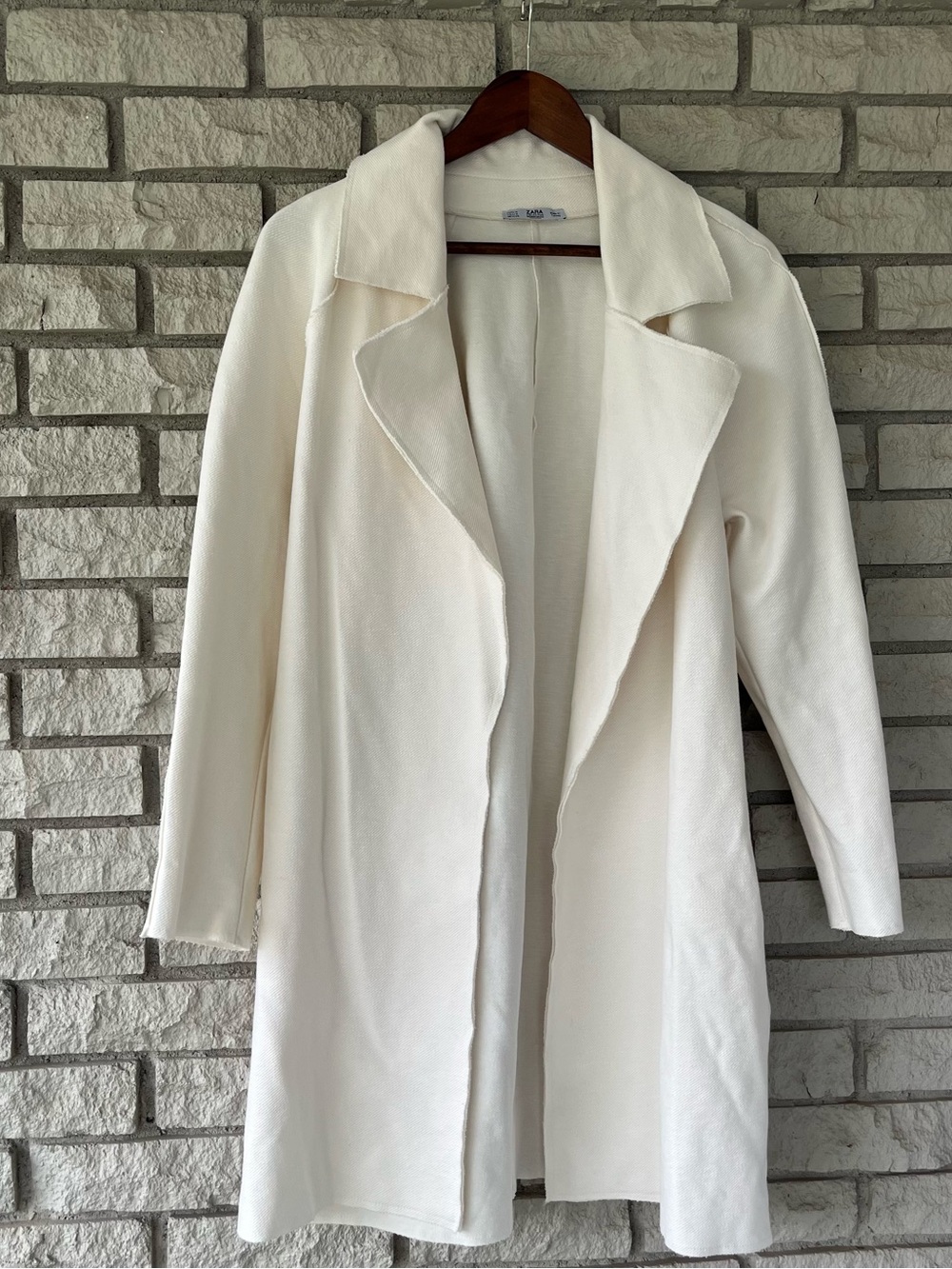 Zara White Slightly Ribbed Open Front Long Jacket Size Medium